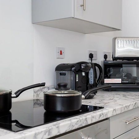 Charming Studio Apartment In Central ลิเวอร์พูล ภายนอก รูปภาพ