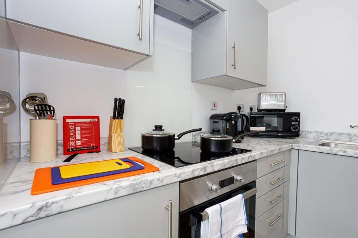 Charming Studio Apartment In Central ลิเวอร์พูล ภายนอก รูปภาพ