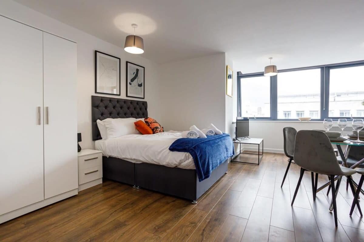 Charming Studio Apartment In Central ลิเวอร์พูล ภายนอก รูปภาพ