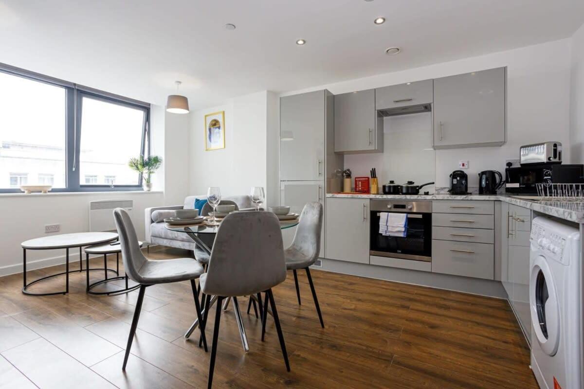 Charming Studio Apartment In Central ลิเวอร์พูล ภายนอก รูปภาพ